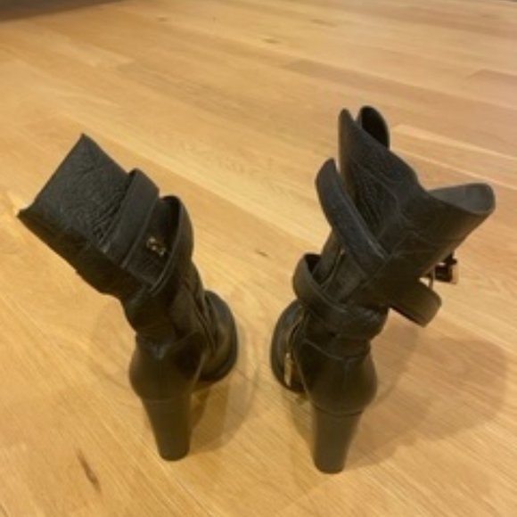 Tory Burch Boots - Picture 5 of 10